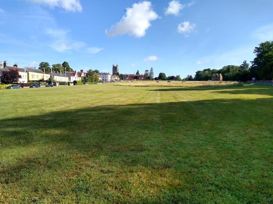 The Walled Garden Long Melford Buitenkant foto