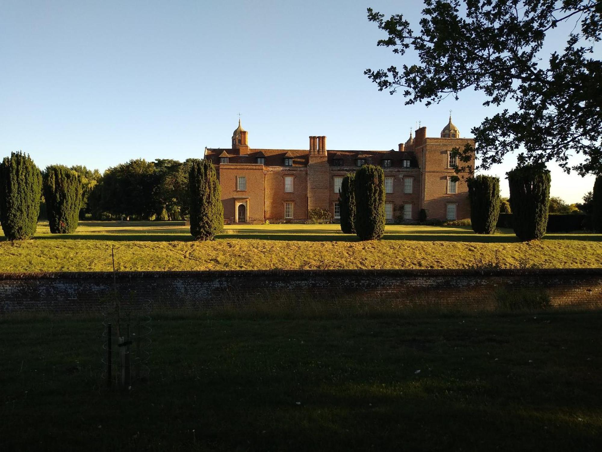 The Walled Garden Long Melford Buitenkant foto